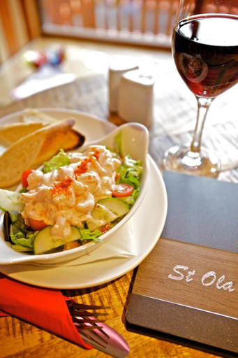 Food & Drinks 5, St Ola Hotel, Orkney Islands