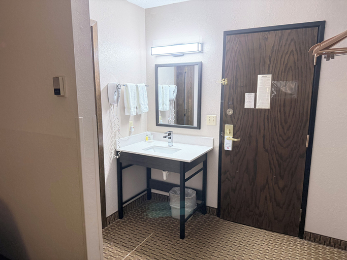 Bathroom 3, Villa inn, Steele