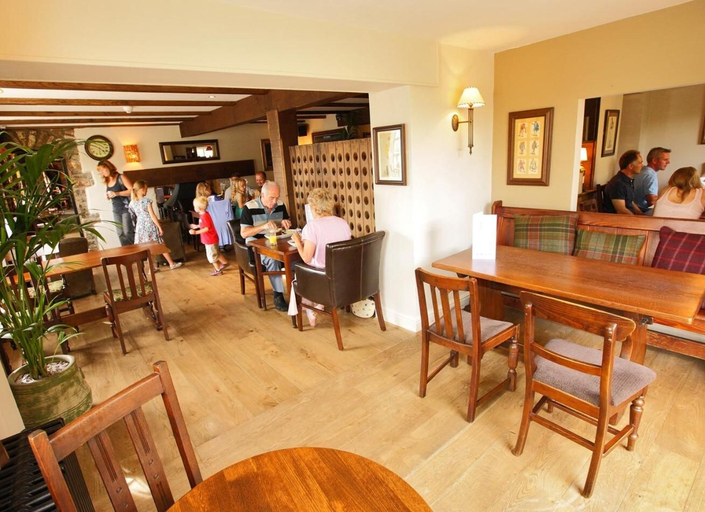 Food & Drinks 3, Rose And Crown, Bridgend