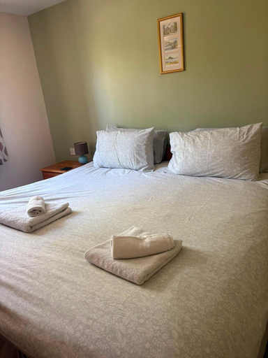 Room, Links Retreat Porthpean Golf Cottage, Cornwall