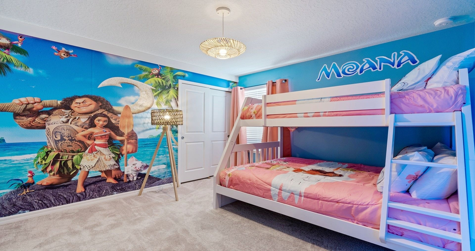Interior 3, Frozen, Moana & Star Wars-themed Rooms/8br/disney!, Polk