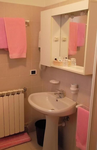Bathroom 3, Hotel Residence La Rosa, Bergamo