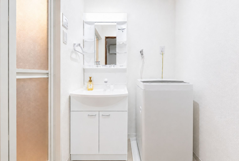 Bathroom 3, Hotel Piacere Namba, Osaka