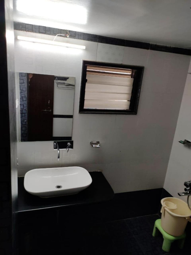 Bathroom 4, Hotel Avon International, Aurangabad