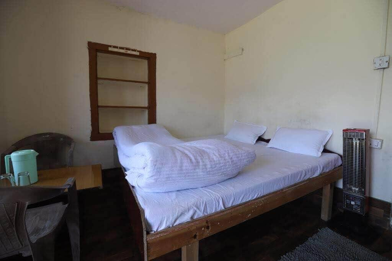 Bedroom 2, The Snow City, Chamoli