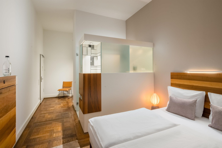 Bedroom 4, Hopper Hotel St. Josef, WorldHotels Crafted, Köln