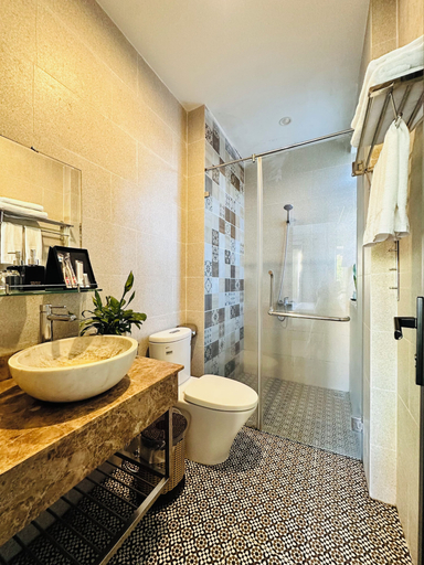 Bathroom 3, HOIANIAN CENTRAL VILLA, Da Nang