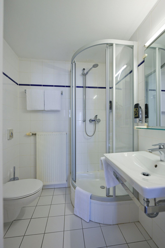 Bathroom 5, Hotel Miramar Frankfurt City Centre, Frankfurt am Main