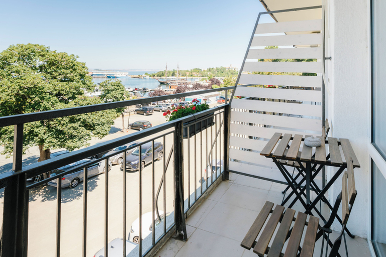Outdoor dining, Hotel Sozopol 99, Sozopol