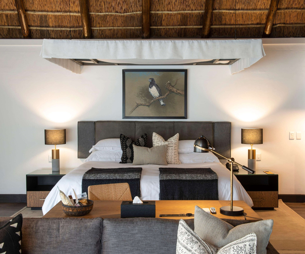 Bedroom 4, Shamwari Eagles Crag, Cacadu
