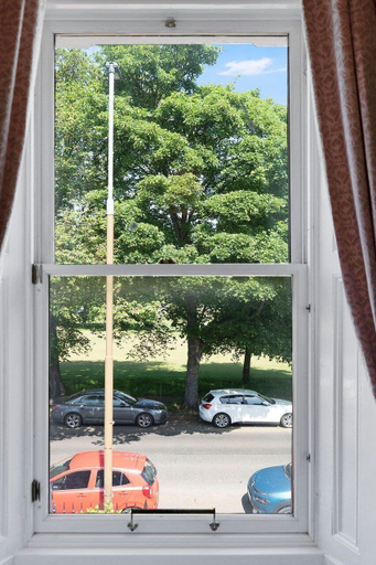 Interior, Guestready - Links View, Edinburgh