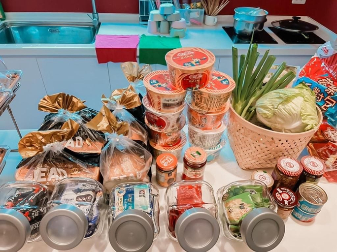 Food & Drinks, Marburg Hall, Yilan