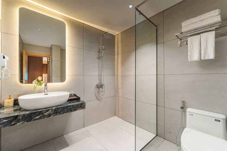 Bathroom 2, Lam Anh Hotel 11 Long Bien, Hoài Đức
