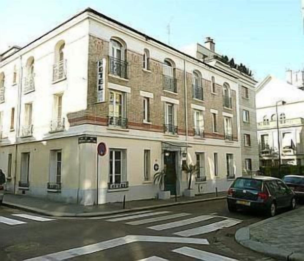 Exterior & Views 2, Le Home Saint Louis, Yvelines