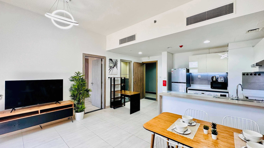 Private kitchen 3, Premium Holiday Apartment at La Perla, Dubai