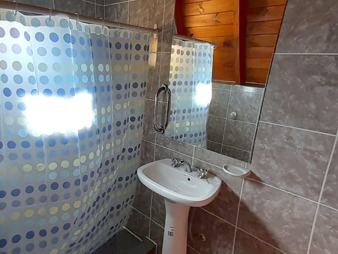 Bathroom 2, Adventure El Calafate Nature Cabins, Lago Argentino