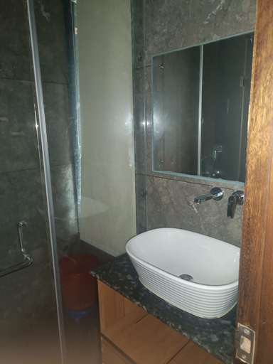 Bathroom, The Jade Mountain by O9 Stay, Chamba