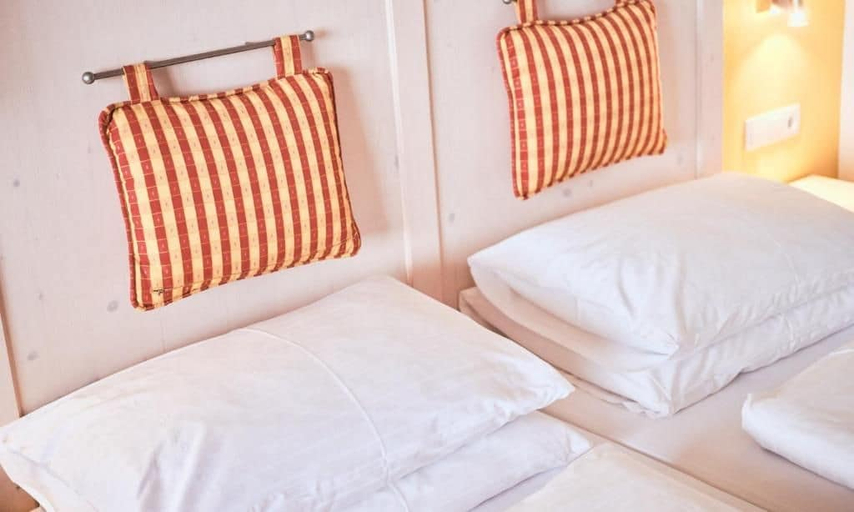Bedroom 2, Hotel Enzian by Alpeffect Hotels, Sankt Johann im Pongau