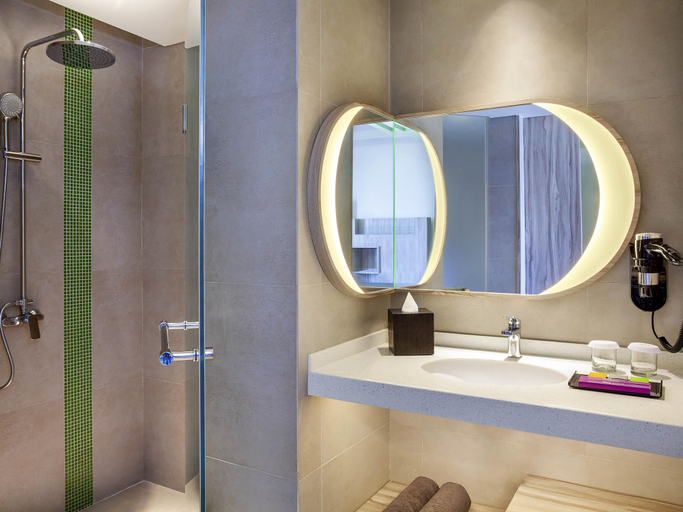 Bathroom 5, ibis Styles Bandung Grand Central, Bandung