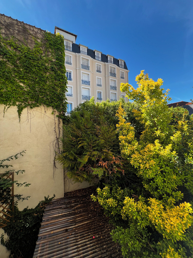 Exterior & Views 2, Hotel Le Biarritz - Vichy, Allier