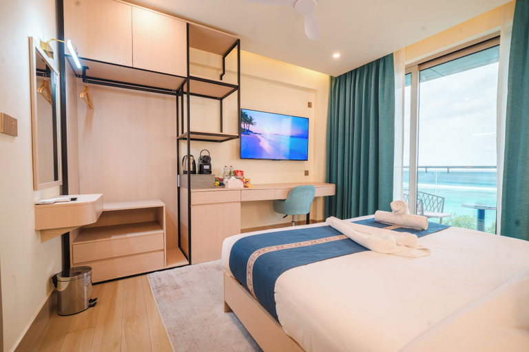 Primary image, Six Palms Beach, Malé