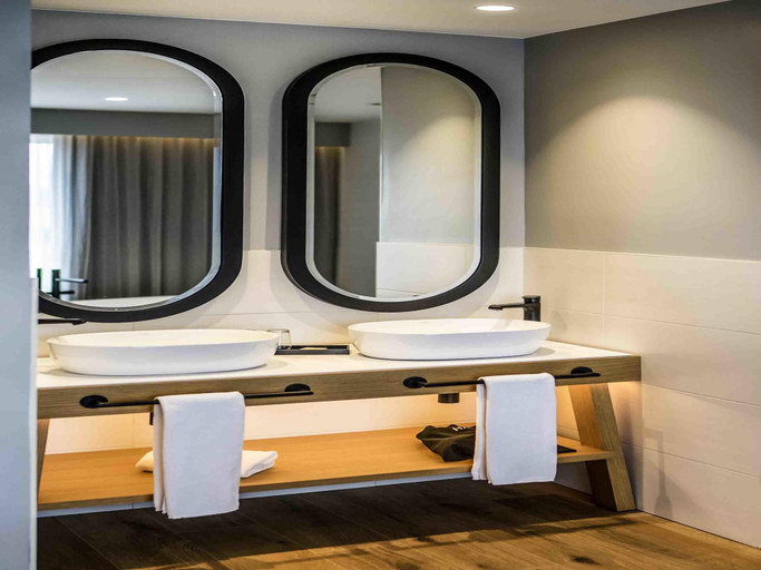 Bathroom 4, Mercure Lugo Centro, Lugo
