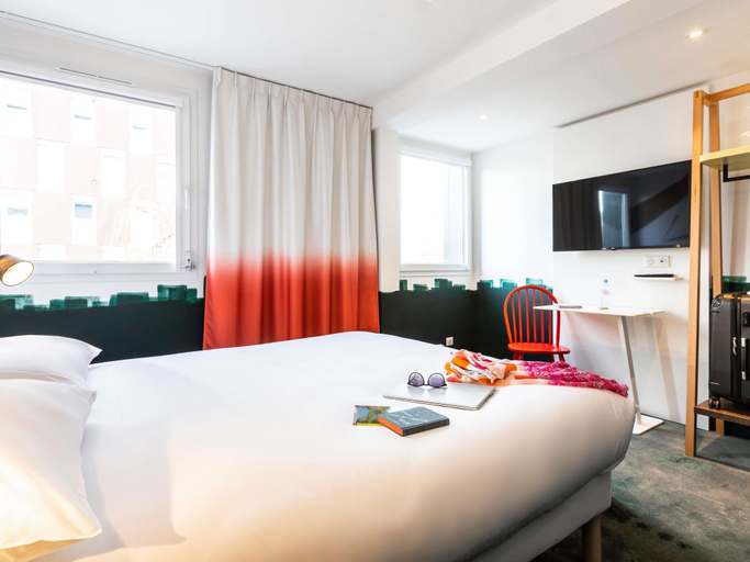 Bedroom 4, ibis Styles Thonon Les Bains, Haute-Savoie