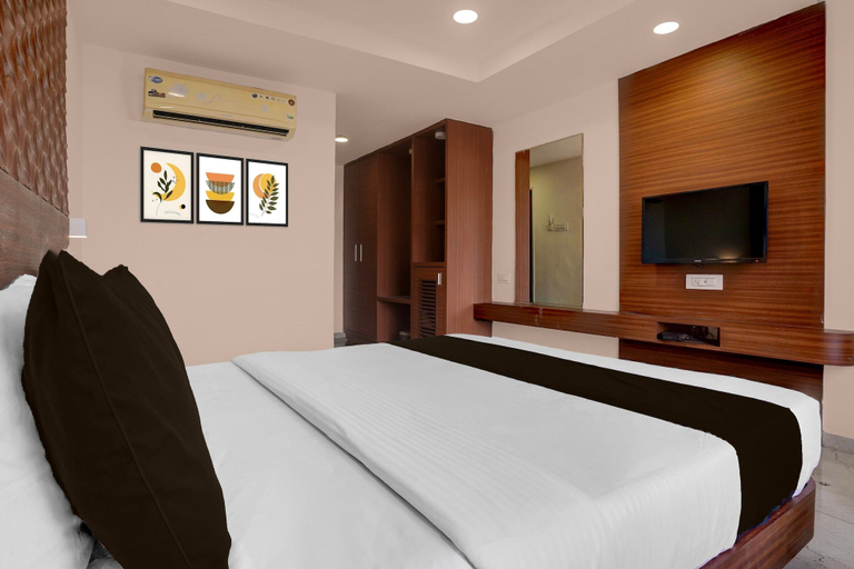 Room 3, Suite Room Hotel Simran, Rajkot