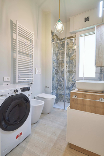 Interior 4, Mare e Conchiglie, Savona