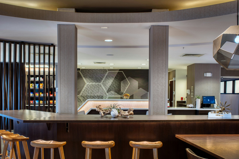 Food & Drinks 5, SpringHill Suites by Marriott Salt Lake City Downtown, Salt Lake