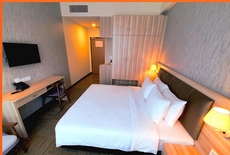 Bedroom 4, Maple Lodge, Batu Pahat