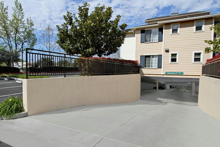 Exterior & Views 1, TownePlace Suites by Marriott Sunnyvale-Mountain View, Santa Clara