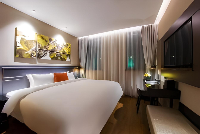 Bedroom 2, Yitel Premium (Shanghai Lujiazui Oriental Pearl), Shanghai