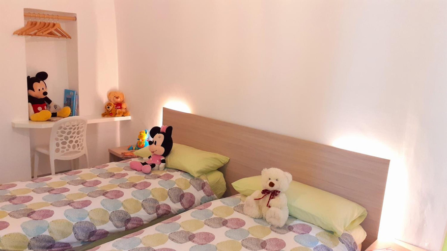 Bedroom 4, B&By in Viaggio, Bari