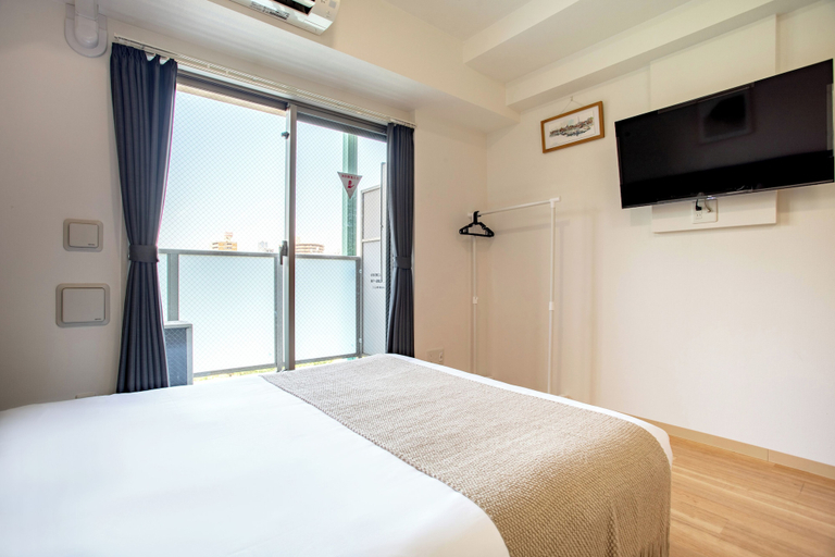 Room 5, star house sakuragawa, Osaka
