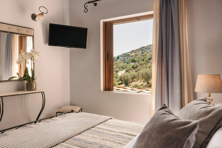 Bedroom 5, Paramithenio Village Beach Resort & Spa, Central Greece