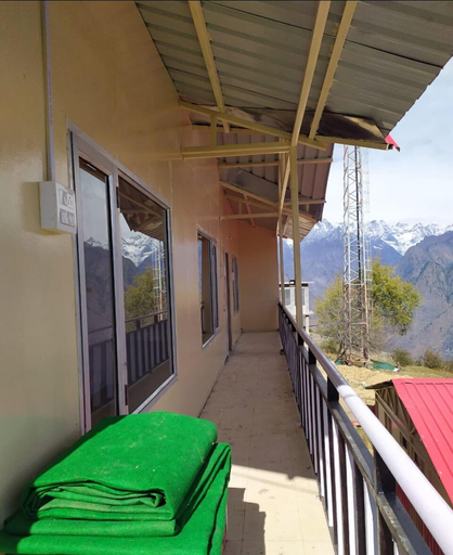 Bedroom 5, The Snow City, Chamoli