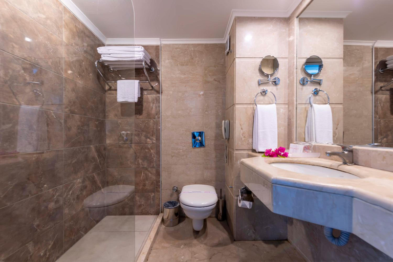 Bathroom 5, Armas Labada Hotel - All Inclusive, Kemer