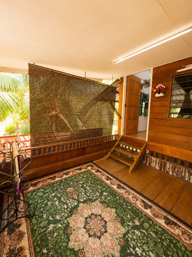 Room 5, OYO 91376 Homestay Dahlia Ii, Kerian