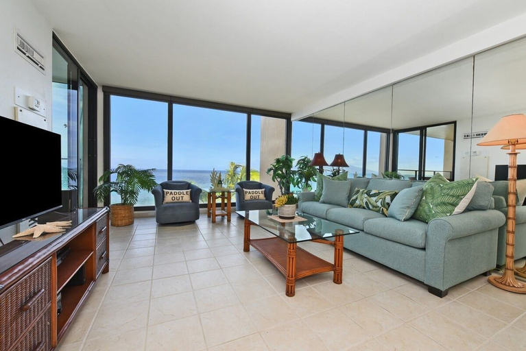 Interior 3, Summer Sale! Updated 1BD Oceanfront Wac. Stunning Views - Mahana 705, Maui