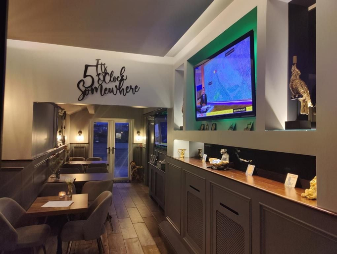 Food & Drinks 5, Serendipity House, Derry and Strabane
