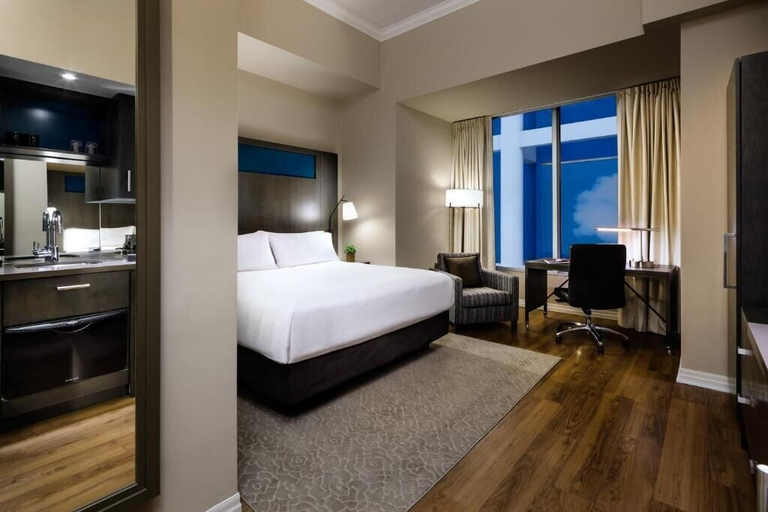Room 4, Dominion Grand Suites Toronto, Toronto