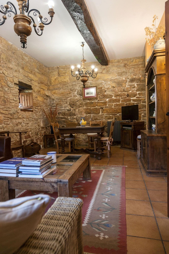 Public Area 2, Paraã­so Del Bierzo, León