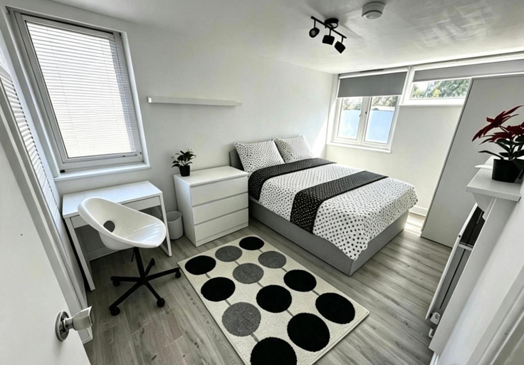 Primary image, Foresthill 3-bed Home, Sleeps 5 With Parking, London