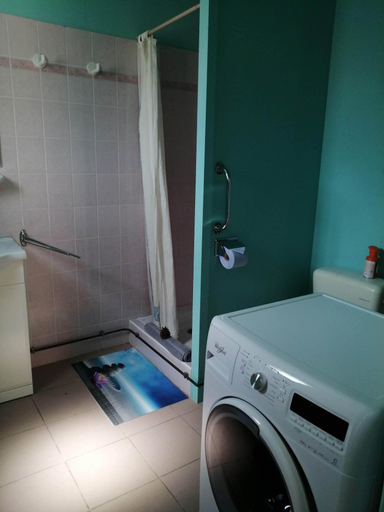 Bathroom, Les Portes De La Ma Ouge, Drôme