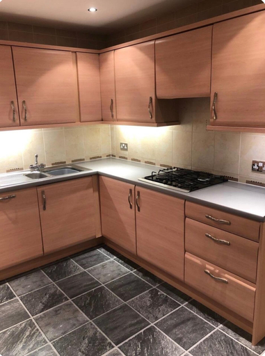 Private kitchen 2, Apartment Sleeps 3 With Wifi, West Dunbartonshire