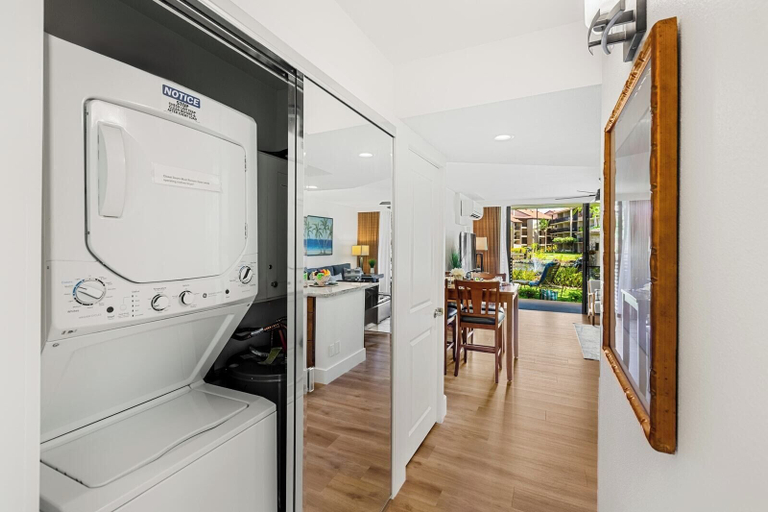 Laundry room 2, 3 Villas, Ocean View, 3-bedrooms, Sleeps 12, Maui
