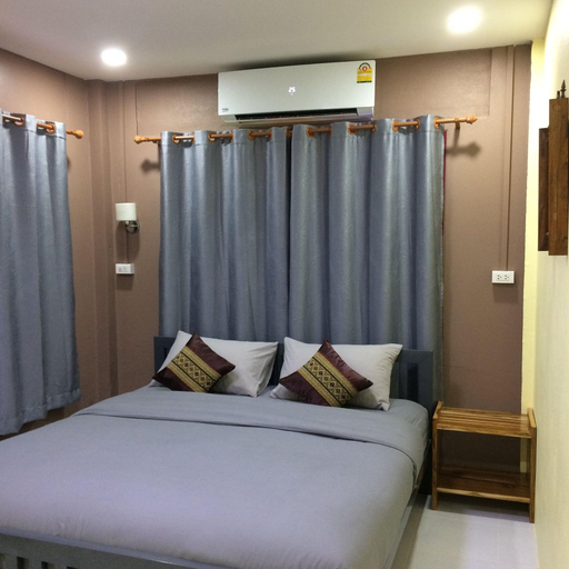 Room 4, Smilingface Guesthouse, Muang Sukhothai