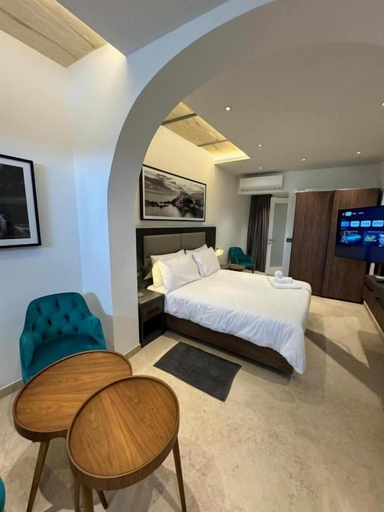 Room 4, Marea Seafront