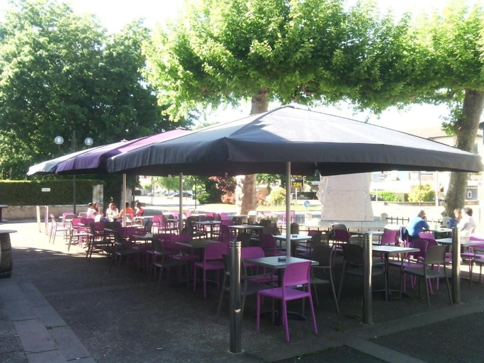 Food & Drinks 5, Hotel Bar du Centre, Landes